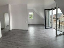 Wohn- / Schlafzimmer OG Moderne Doppelhaush�lfte in toller Lage von Holzhausen