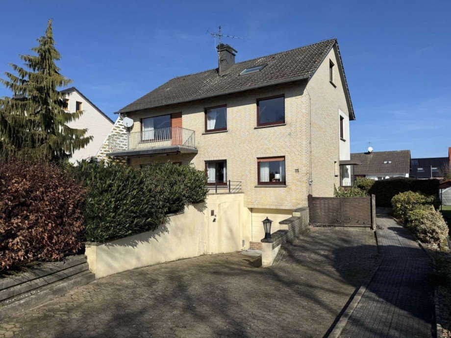 S�d-Ost-Ansicht Haus Porta Westfalica