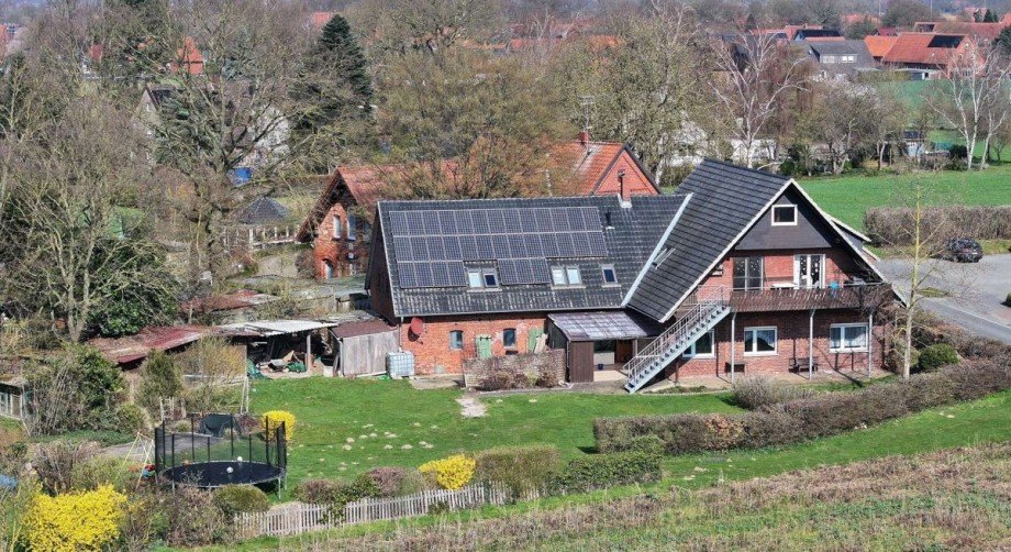 Luftbildansicht (S�d-West-Ansicht) Zweifamilienhaus Petershagen