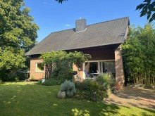 Gartenansicht Gepflegtes Einfamilienhaus mit tollem Grundst�ck in familienfreundlicher Wohnlage